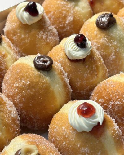 Italian Bomboloni