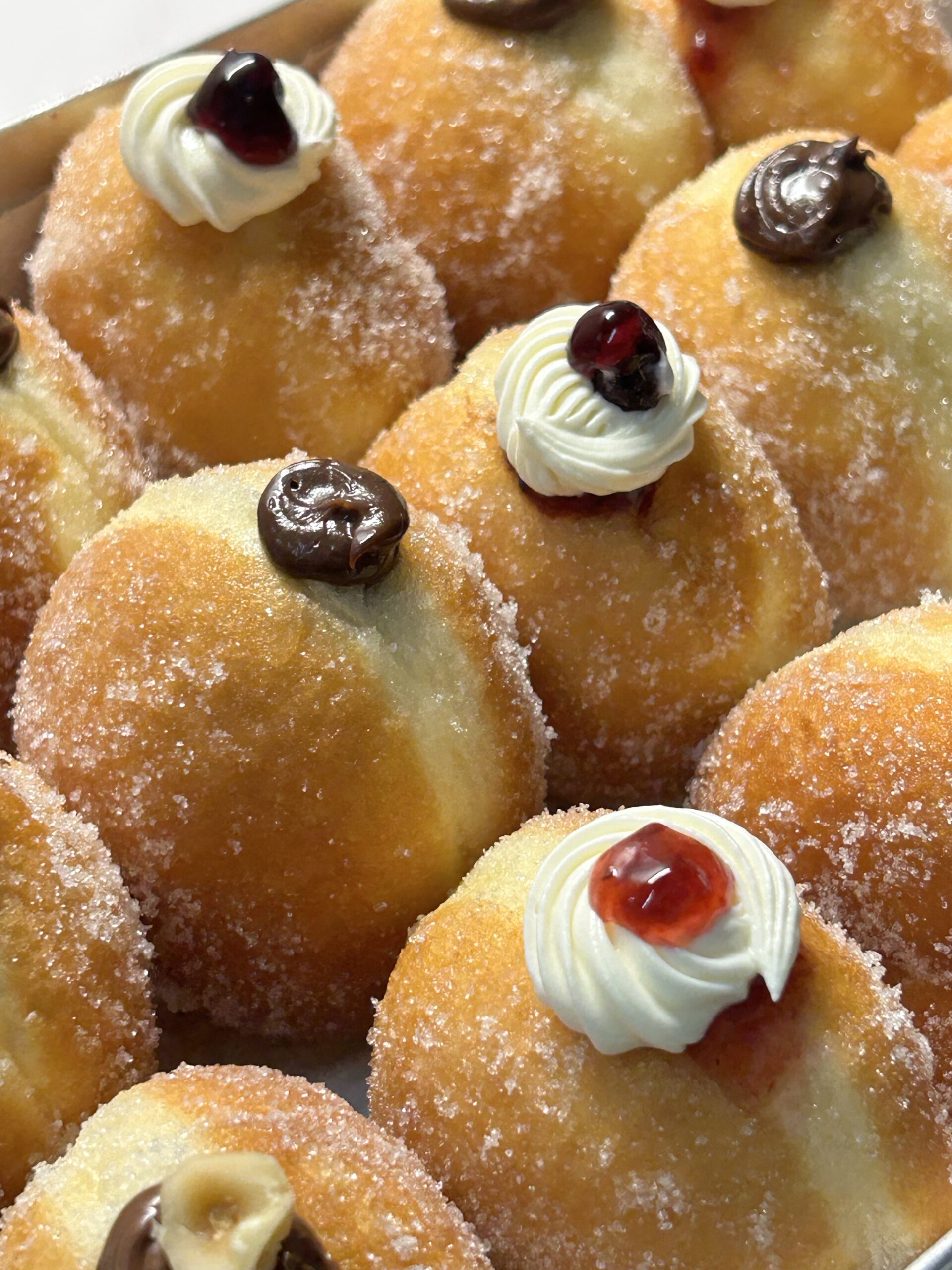 Italian Bomboloni